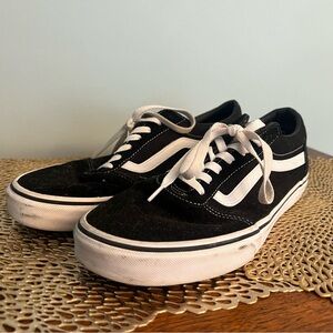 Men’s Vans black size 11